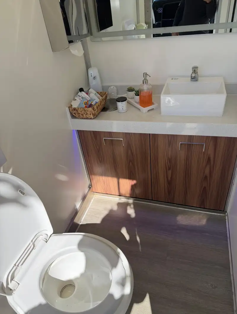 VIP suite vanity